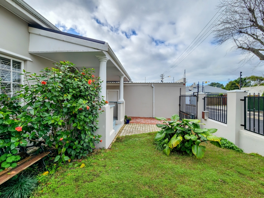 3 Bedroom Property for Sale in Claremont Western Cape